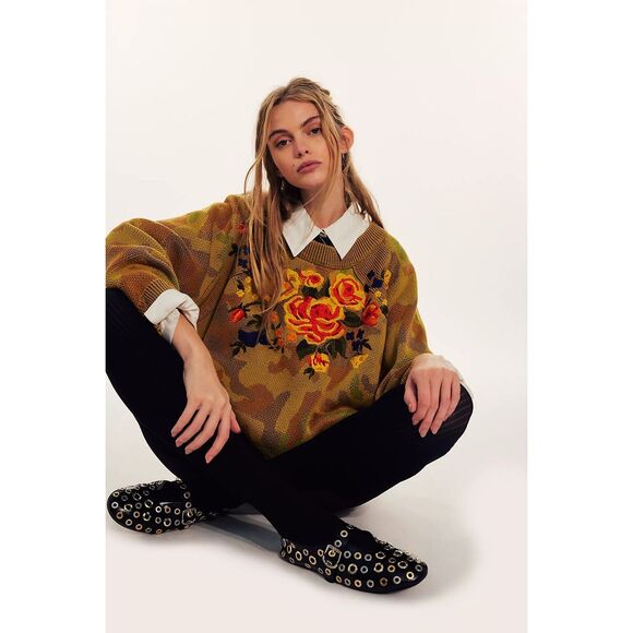 New Free People Camo Rose Pullover size XS - Picture 1 of 9